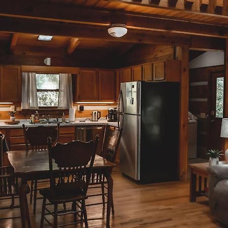 Creekside Overlook At 36 North Cabin - Fireplace Purlear 외부 사진