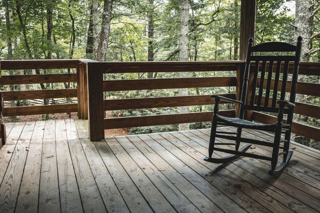 Creekside Overlook At 36 North Cabin - Fireplace Purlear 외부 사진
